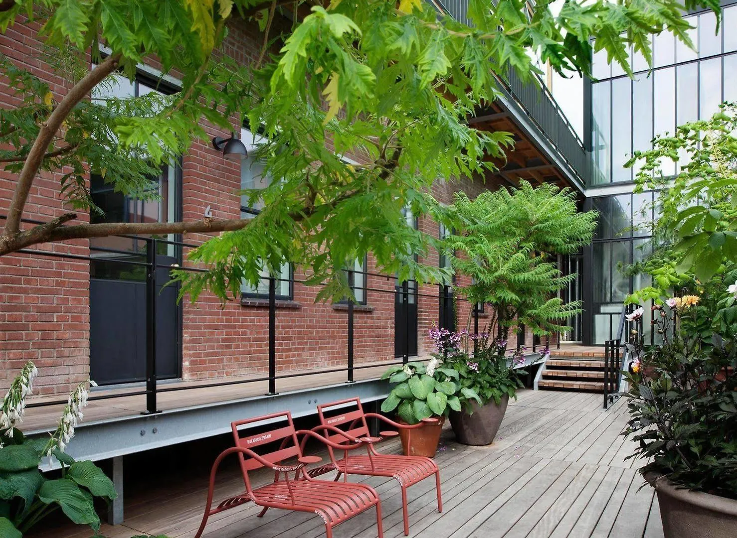 Stout & Co. Amsterdam